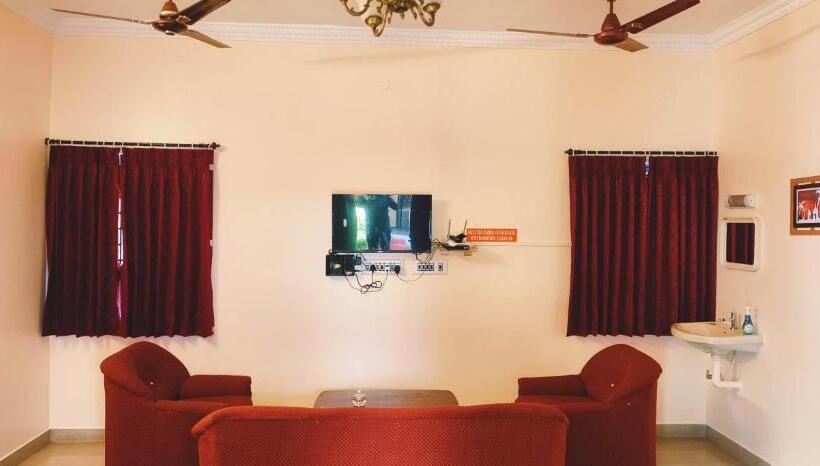 호텔 Royal Black Pepper Cottage