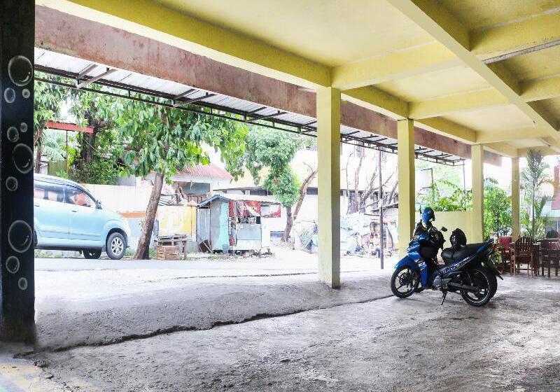 Spot On 91212 Hotel Kelimutu