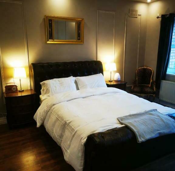 פנסיון Ballycarnan Lodge Self Catering Accomodation