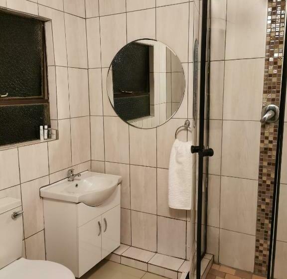 Пансион Lala Bush