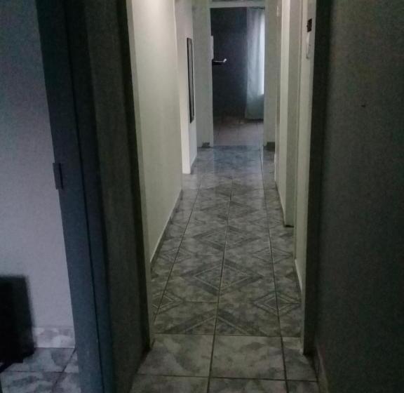 פנסיון Tl Yahweh Guest House