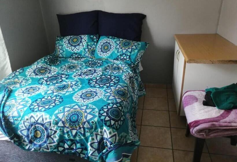 פנסיון Tl Yahweh Guest House