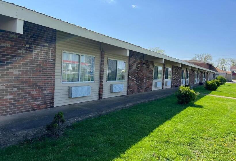 Town & Country Motel