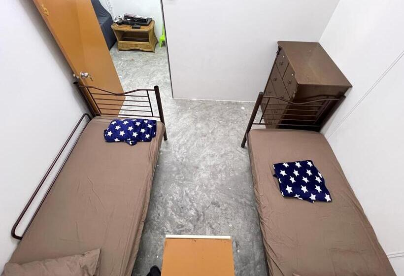 ユースホステル Jiaxin Dormitory Puteri Wangsa 家馨旅舍
