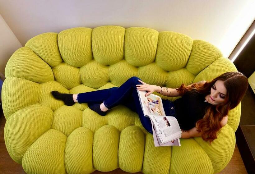 تختخواب و صبحانه Arbiter Suite Milano