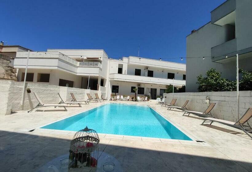 צימר La Gemma Del Salento Rooms&apartments