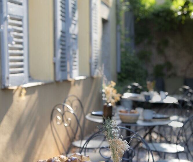 مبيت وإفطار Maison Sumiane