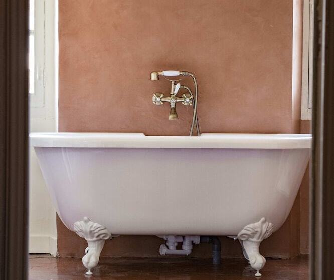 مبيت وإفطار Maison Sumiane