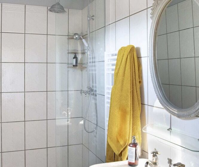 مبيت وإفطار Maison Sumiane