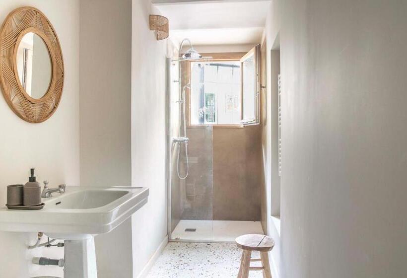 مبيت وإفطار Maison Sumiane