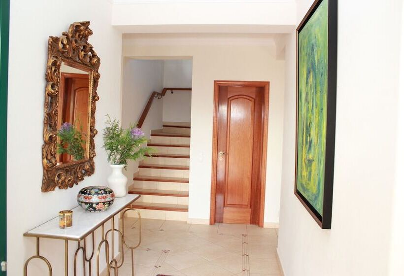 민박 Villa Tranberg Suites