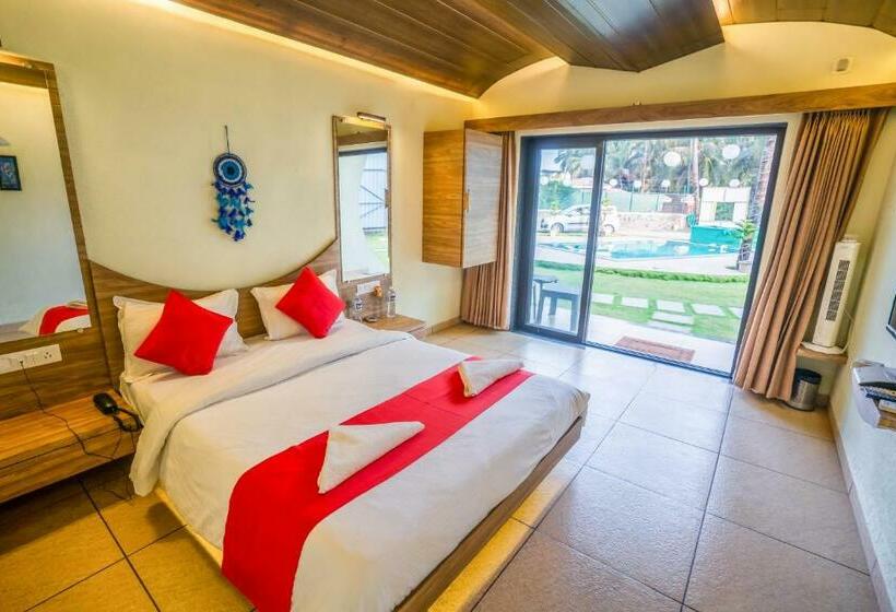 فندق Eleven Petals Resort