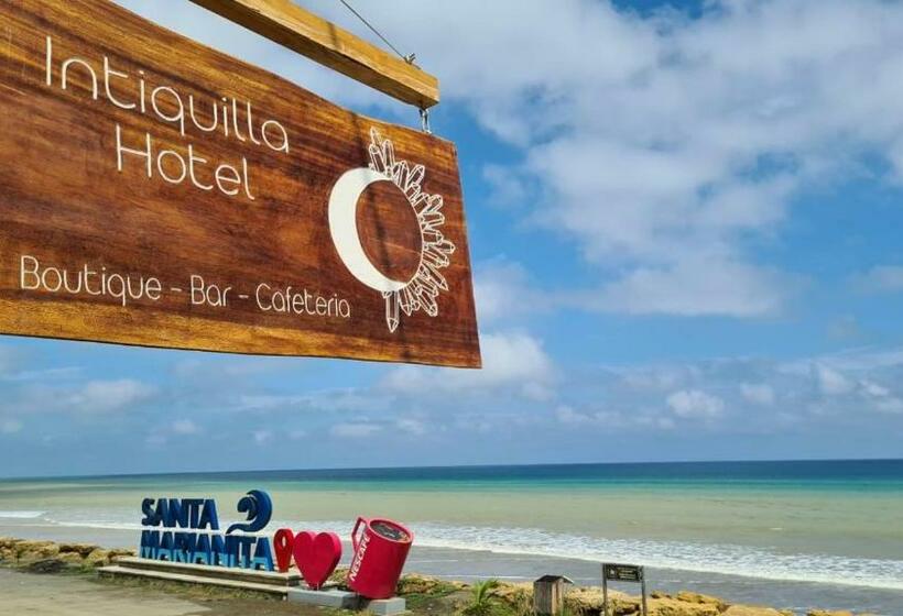 Отель Intiquilla