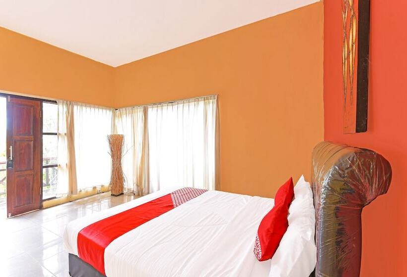 בית מלון כפרי Oyo 91191 Lovina Dolphin Lodge