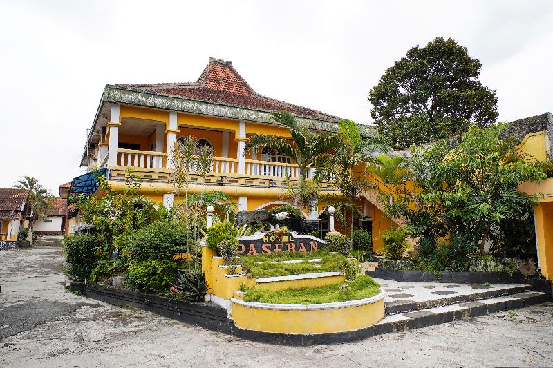 ホテル Spot On 91185 Paseban House