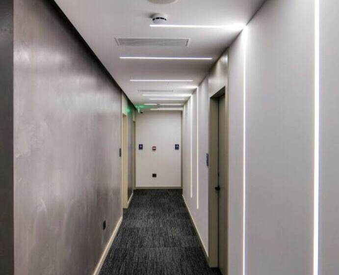 فندق Yacht Premium