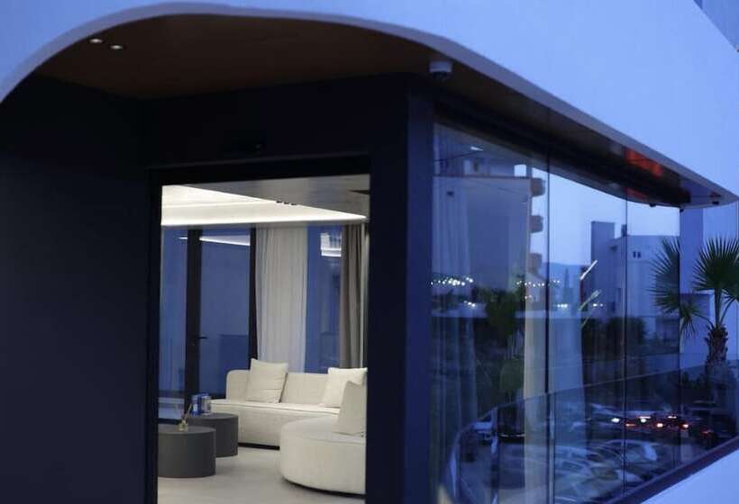 فندق Yacht Premium