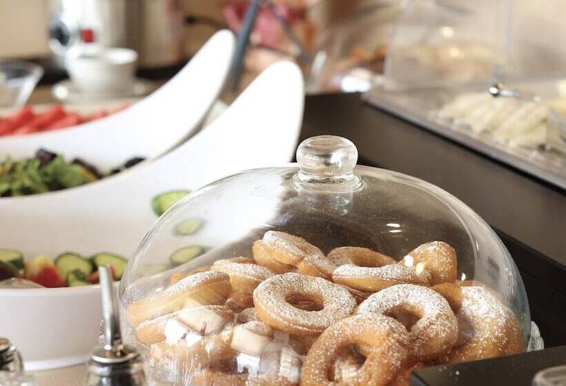 فندق Yacht Premium