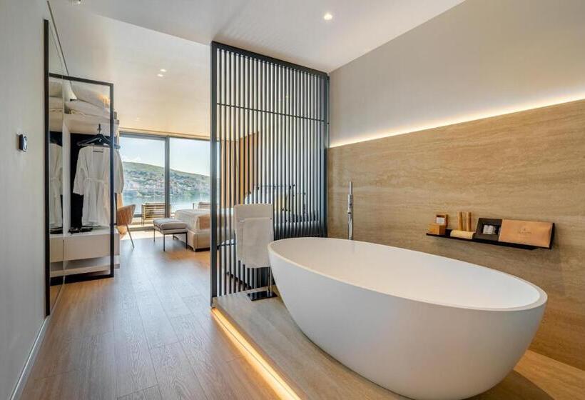 فندق Yacht Premium