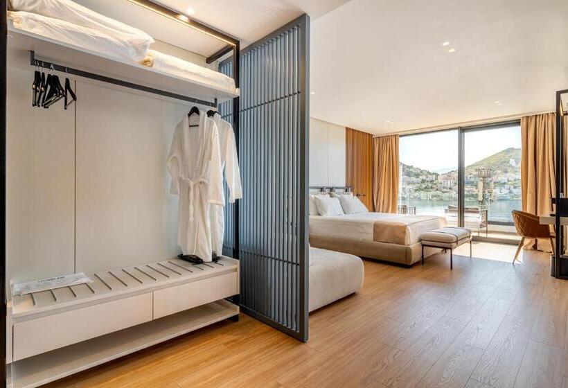 فندق Yacht Premium