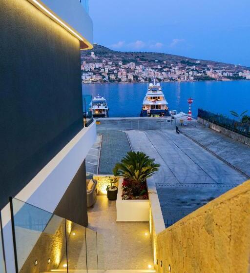 فندق Yacht Premium