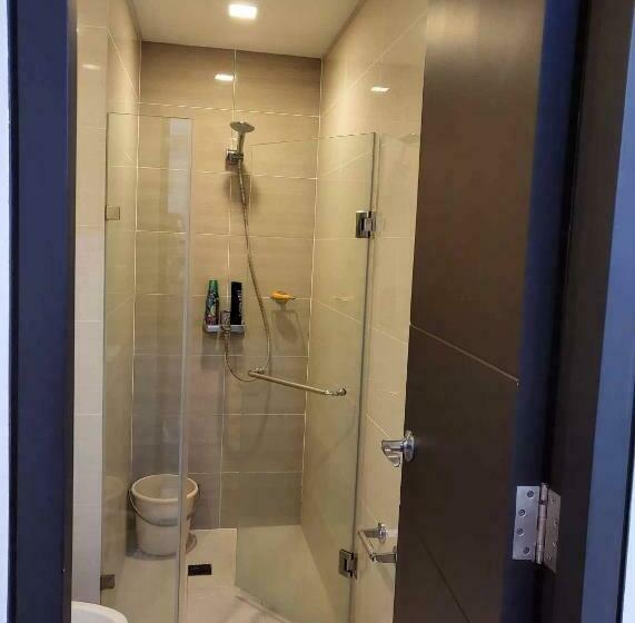 Newport 101 West Wing