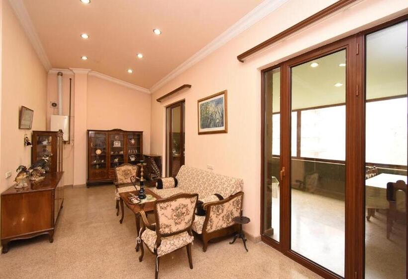 펜션 Guest House Yerevan