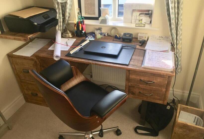 بنسيون Loft Room @ Sean And Janes