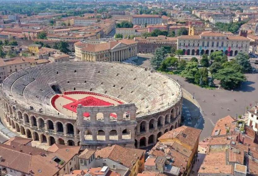 膳宿费 Villa Rita