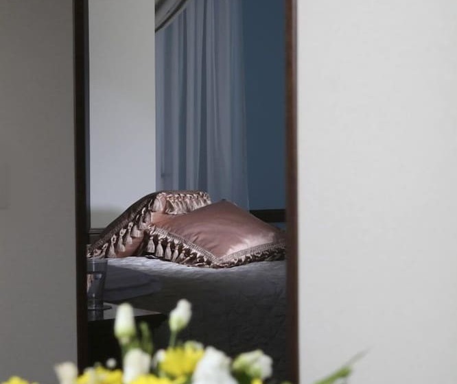 Aleksandrovski Grand Hotel Vladikavkaz