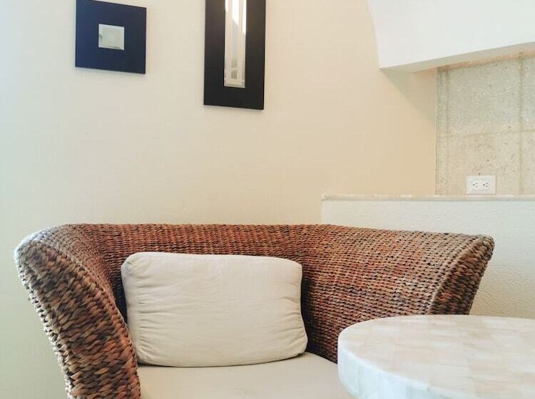 Artisan Family Hotels And Resort Collection Playa Esmeralda