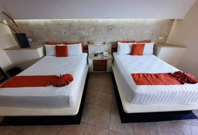 Artisan Family Hotels And Resort Collection Playa Esmeralda