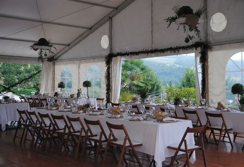 ベッドアンドブレックファースト Locanda Aria Di Langa