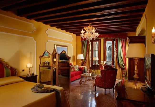 مسافرخانه Best Windows