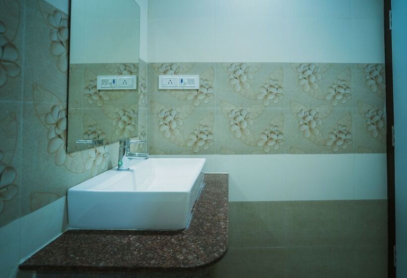 ホテル Akashdeep   Located City Centre