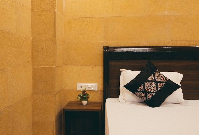 ホテル Akashdeep   Located City Centre