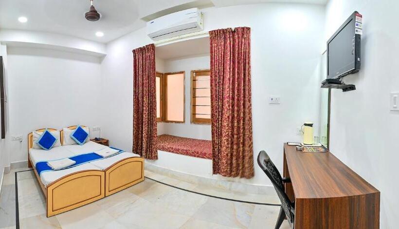 ホテル Akashdeep   Located City Centre