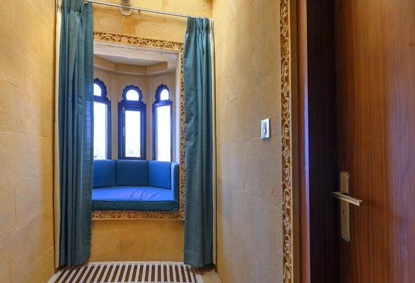 ホテル Akashdeep   Located City Centre