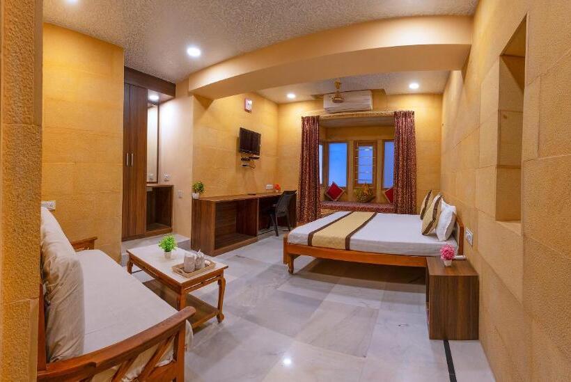 ホテル Akashdeep   Located City Centre