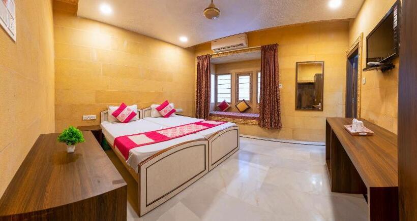 ホテル Akashdeep   Located City Centre