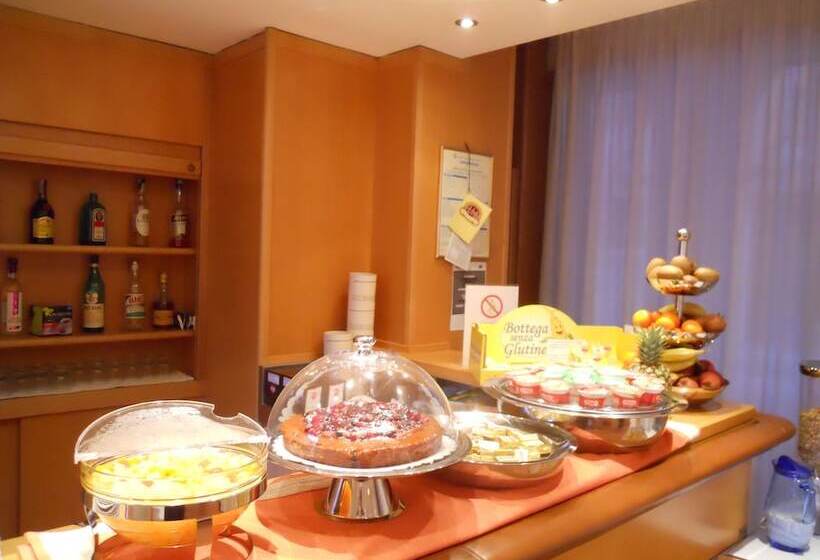 호텔 Albergo Italia