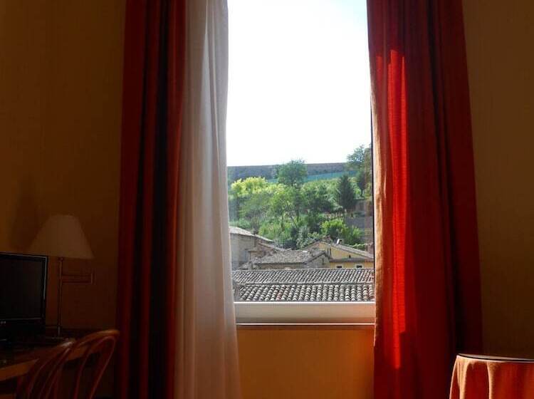 호텔 Albergo Italia