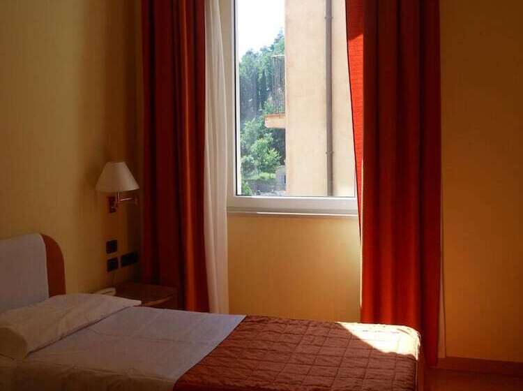 호텔 Albergo Italia