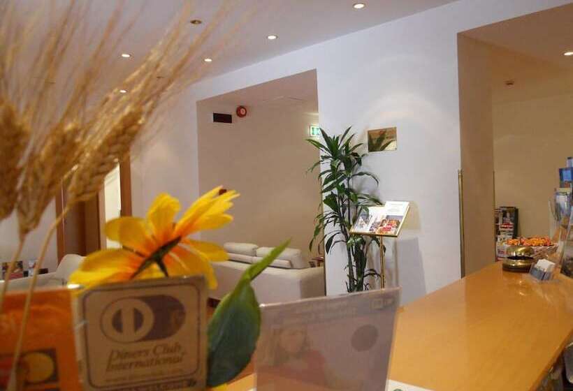 호텔 Albergo Italia