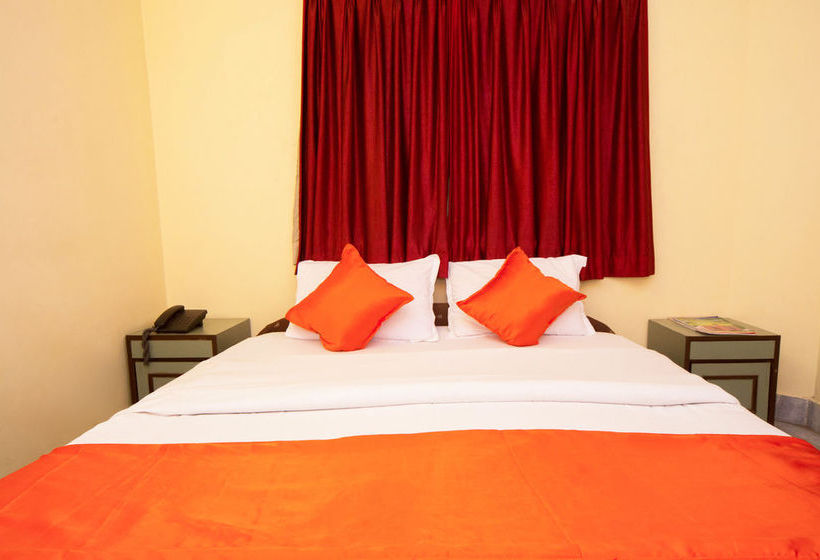 Отель Alipore Guest House