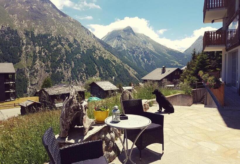 ホテル Alpenperle