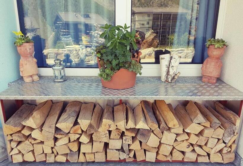 ホテル Alpenperle