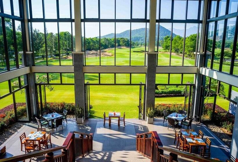 ホテル Angsana Lang Co