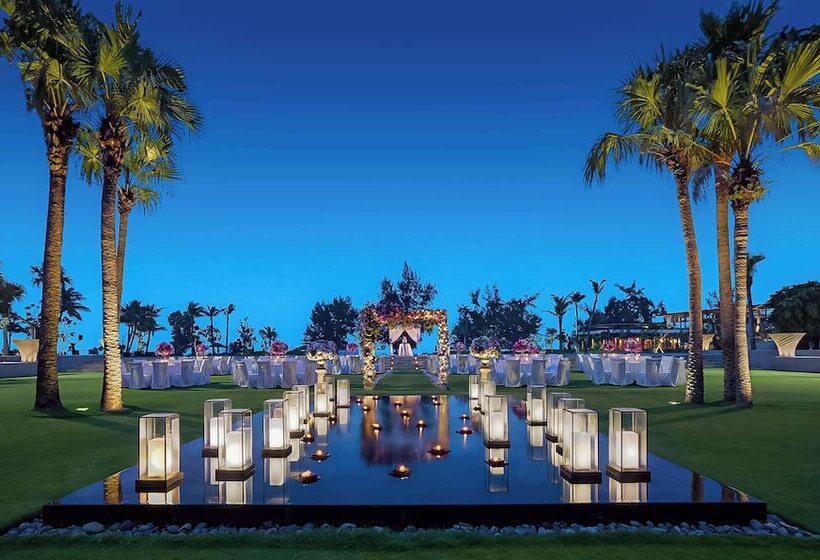 ホテル Angsana Lang Co