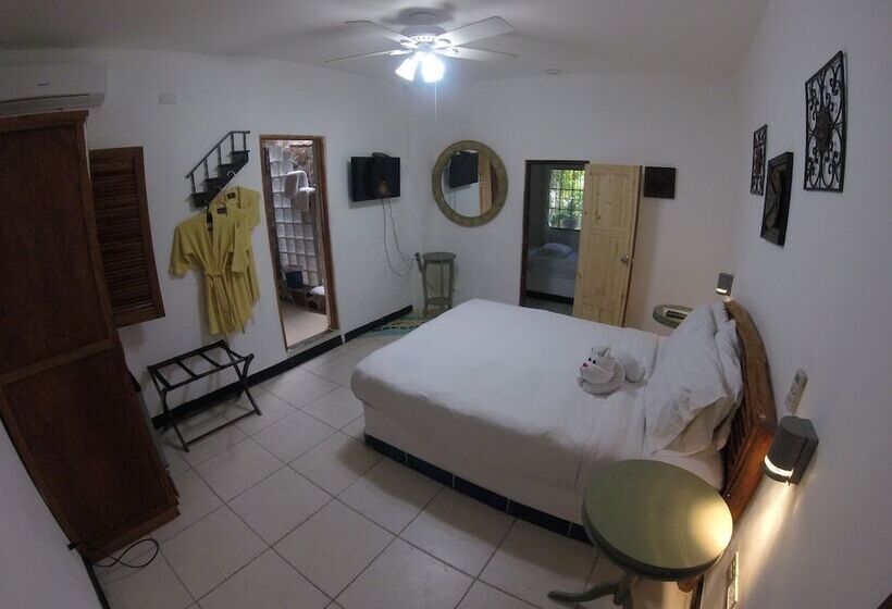 בית מלון כפרי Anton Valley